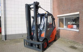 Linde H-30-T-02